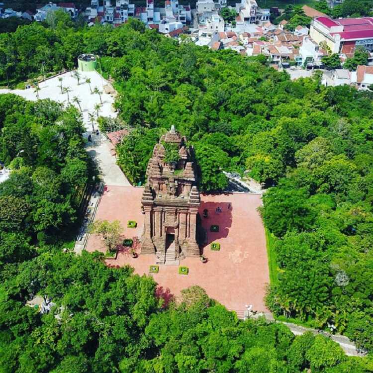 Tháp Nhạn Tuy Hòa Phú Yên, Điểm du lịch văn hóa hấp dẫn miền trung